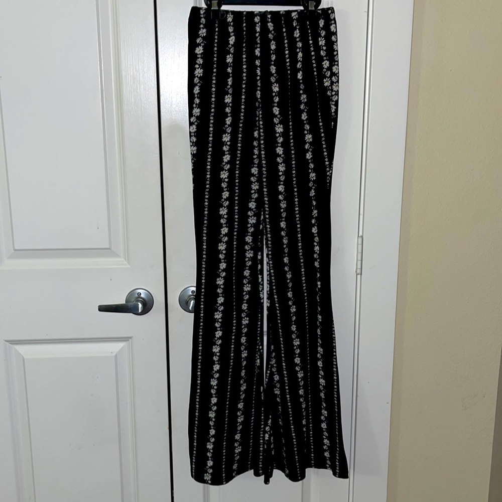 LOUNGE PANTS